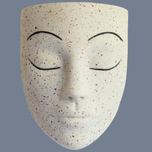 Load image into Gallery viewer, Vanilla Wall Face Planter - Tranquilo Design

